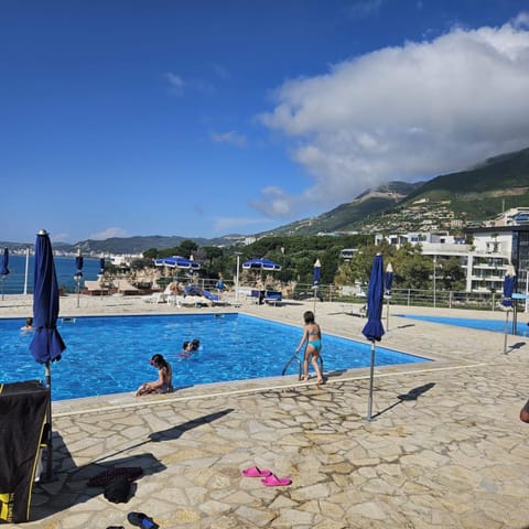 Day, People, Pool view, Swimming pool, children