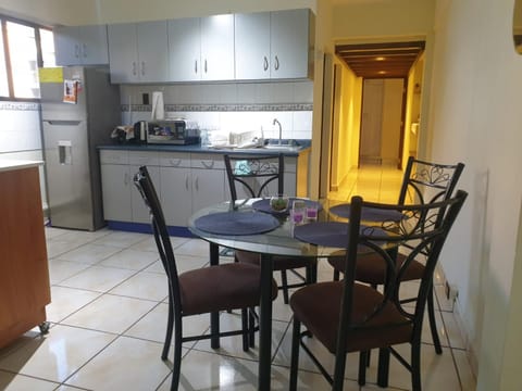 Isabela´s Quality Accommodation Apartment in San Salvador