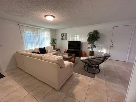 Private rooms - Royal Palm Beach Vacation rental in Royal Palm Beach