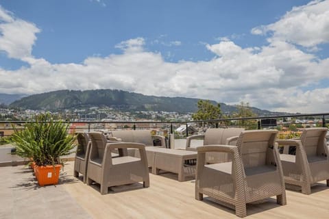 Alba Garden Suite Apartment in Quito