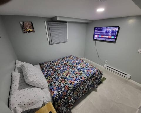 Homely 3 Bedroom unit Condo in Irvington