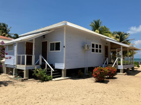 Lost Reef Resort Nature lodge in Stann Creek District