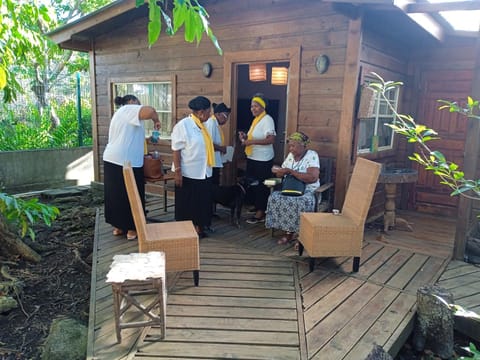 casa de huéspedes selvatica Apartment in Bay Islands Department