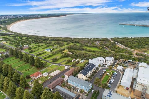 Four bedroom beachside apartment Apartment in Warrnambool