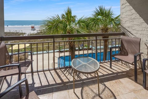 Shoreham Towers 2C condo | North Myrtle Beach | VacationRenter