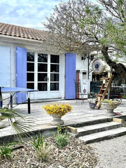 Maison en campagne provençale House in Pernes-les-Fontaines