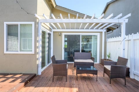 Foster City 2br w pool balcony nr parks SFO-1515 House in Foster City
