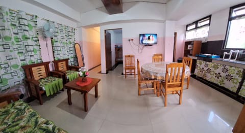 MnH Apartelle Condo in Baguio