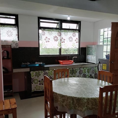 MnH Apartelle Apartment in Baguio