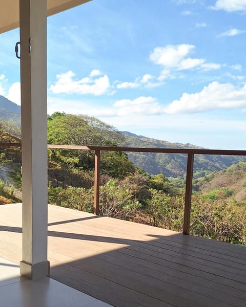 View (from property/room), Balcony/Terrace