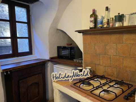 Kitchen or kitchenette, stove