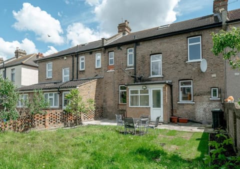 Garden, Garden view