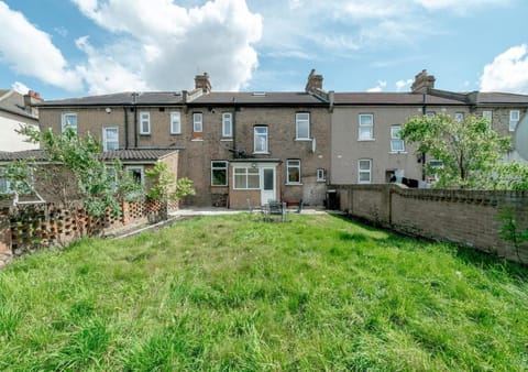 Garden, Garden view