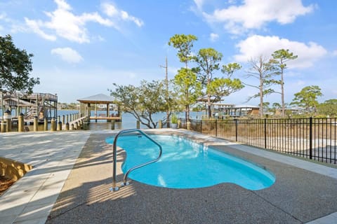 Cotton Bayou Fish Camp House in Orange Beach