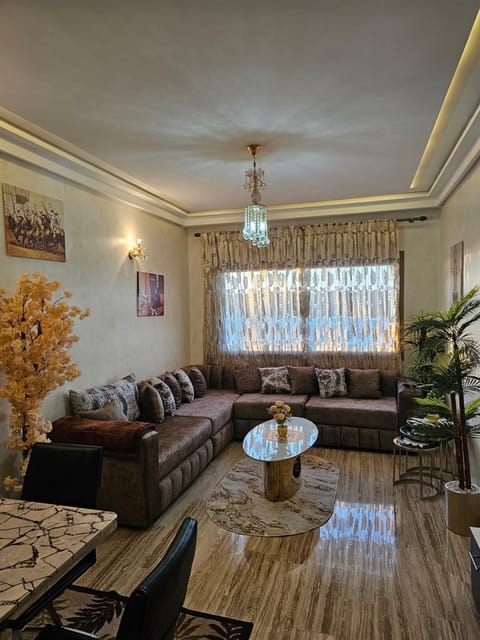 MIA Appartement - Élégance, Confort et Sérénité Appartamento in Casablanca
