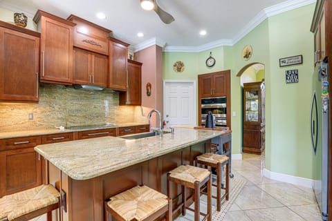 Bright Port St Lucie Home with Lanai and Private Pool! House in Port Saint Lucie