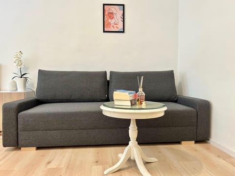 Comfy Apartment with Free Wifi Condo in Vienna