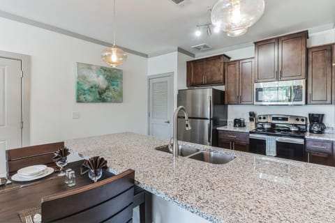 Modern Luxury In The Heart Of Knoxville Condominio in Farragut