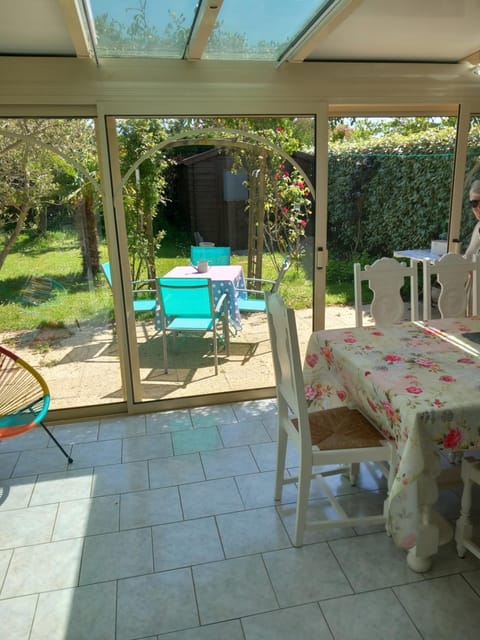 Balcony/Terrace, Dining area