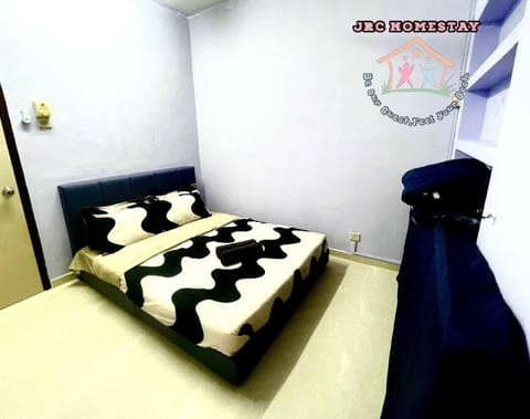 JRC Homestay EJ 23 (Ehsan Jaya) House in Johor Bahru