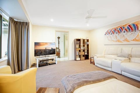 Mount Coolum easy living House in Coolum Beach