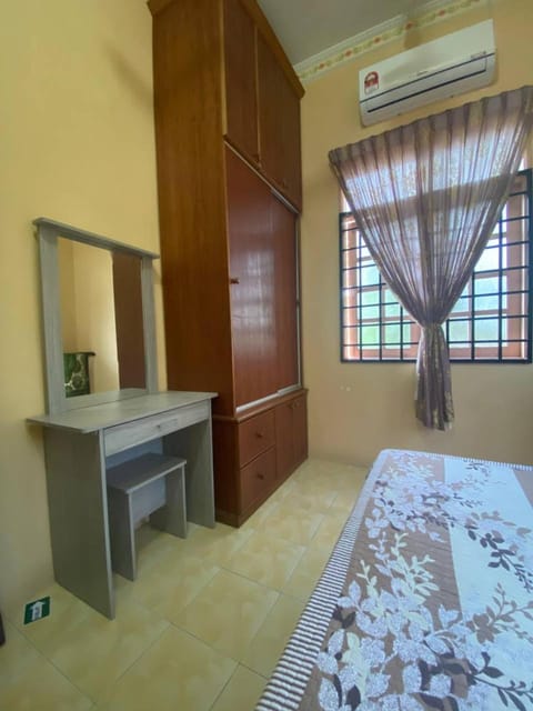 UMMI HOMESTAY Manir KT House in Terengganu, Malaysia