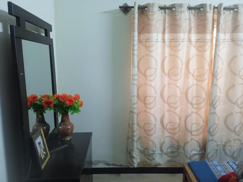 Family guest house Bed and Breakfast in Islamabad