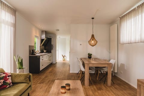Luxury lodge with Sauna 6 p. copy Resort in Holten