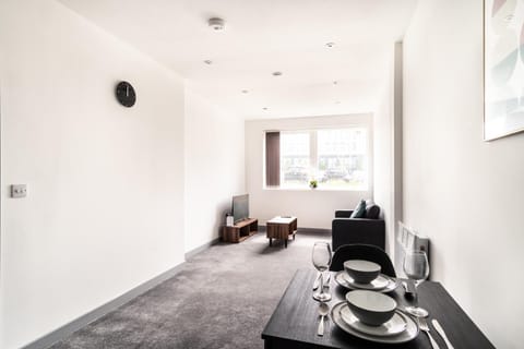 Modern 1 Bed Apartment in Bootle Liverpool Condo in Liverpool