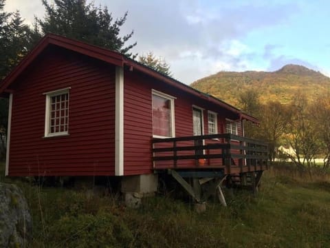 Hytte midt i Lofoten House in Lofoten