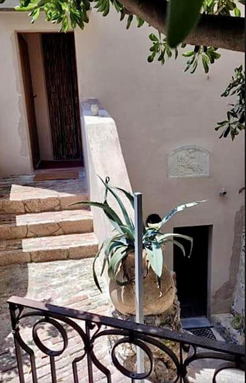 Il paradiso ritrovato nel Golfo dei Poeti House in Tellaro