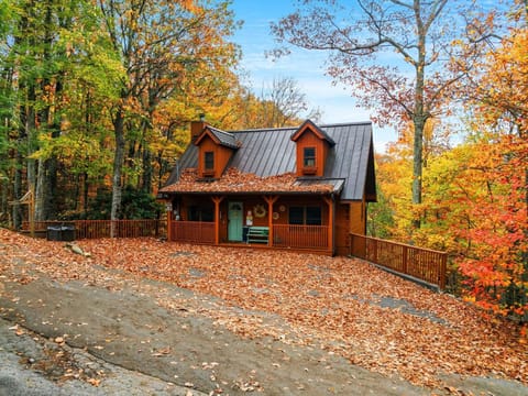 Cherokee Winds cabin House in Gatlinburg