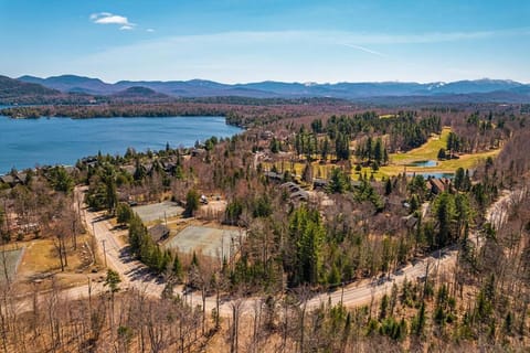 Gorgeous New Build Whiteface Club Resort Villa in Adirondack Mountains