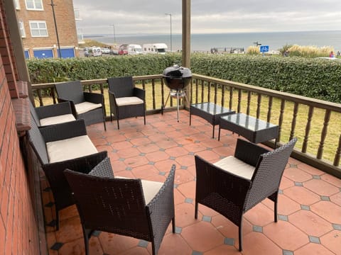 Sea Forever Oceanfront Home Perfectly Saltburn Apartment in Saltburn-by-the-Sea