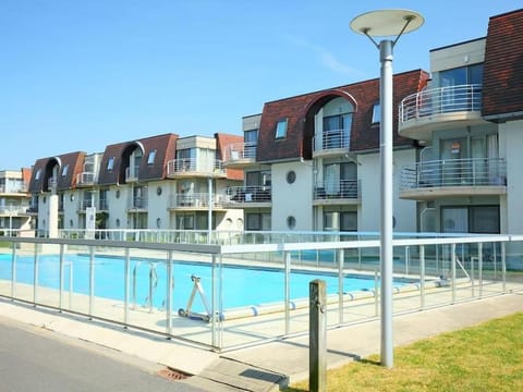 Property building, Pool view, Swimming pool