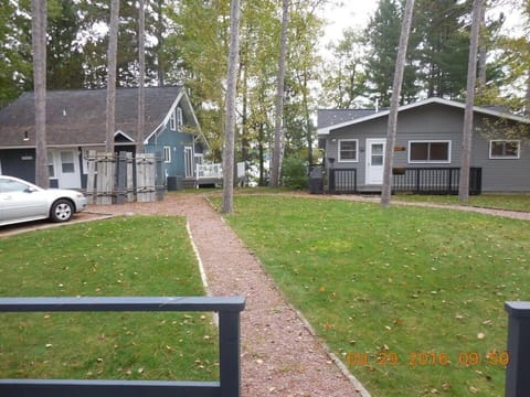 Duxbury - Cozy Cottage on Lake Minocqua House in Minocqua Lake