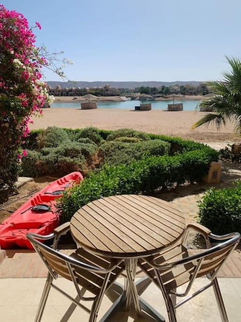 Gouna Tranquil Haven 1BD Lagoon Apartment in Hurghada