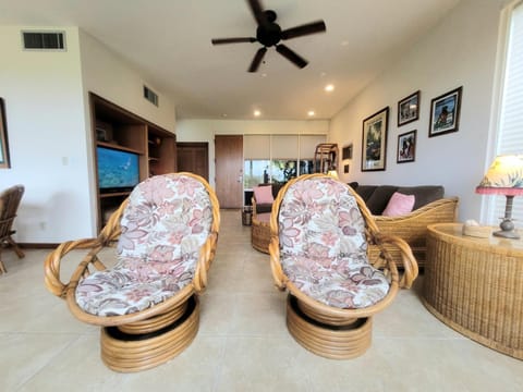 Ground Floor & ac - kbv11g2 - Sullivan Properties Casa in Kapalua