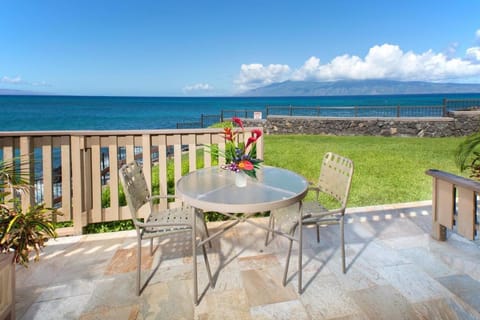 Oceanfront & Sunsets! ks a5- Sullivan House in Kapalua