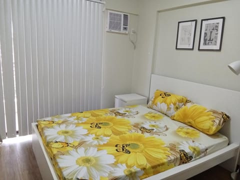 Asteria Lovely Staycation Condo in Las Pinas