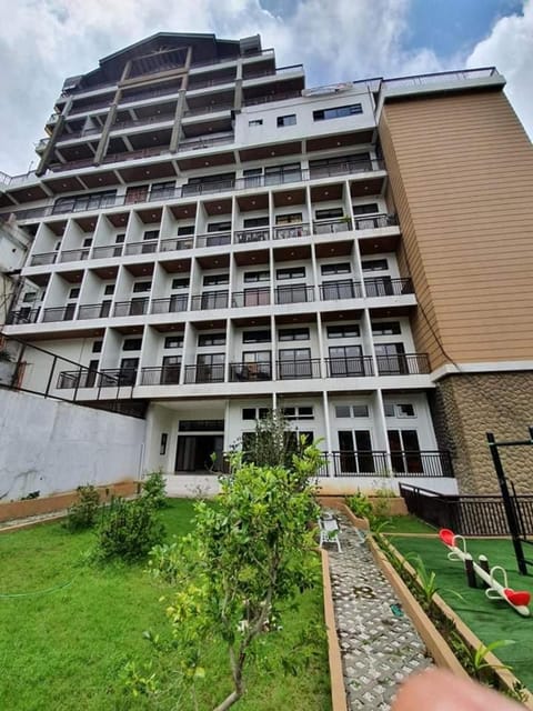 Summer Pines Residences - Baguio City by JENCAS HOUSE RENTAL Apartment hotel in Baguio