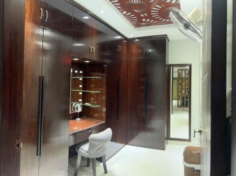 Luxury Westernstyle OpenConcept Apartment in Dhaka