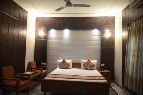 Hotel Uniyal Residency Hotel in Dehradun