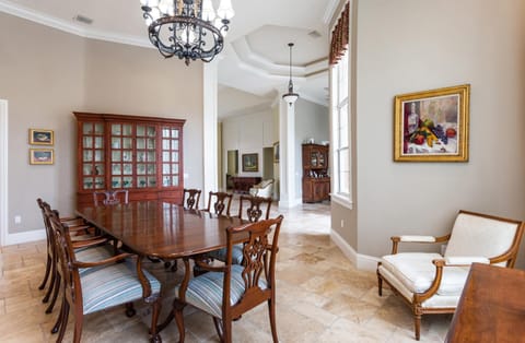Knickerbocker Estate Home, 9 Private Suites Apartment in Collier County