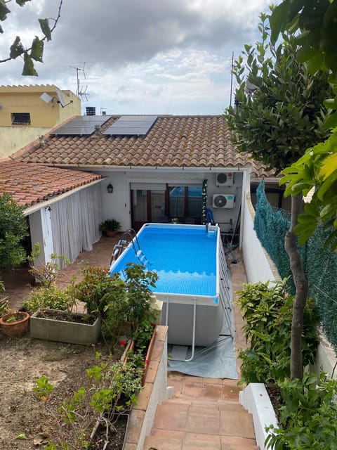 Balcony/Terrace, Pool view, Inner courtyard view