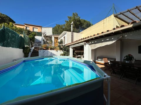 Casa con terraza, piscina y zona barbacoa Casa in Palafrugell