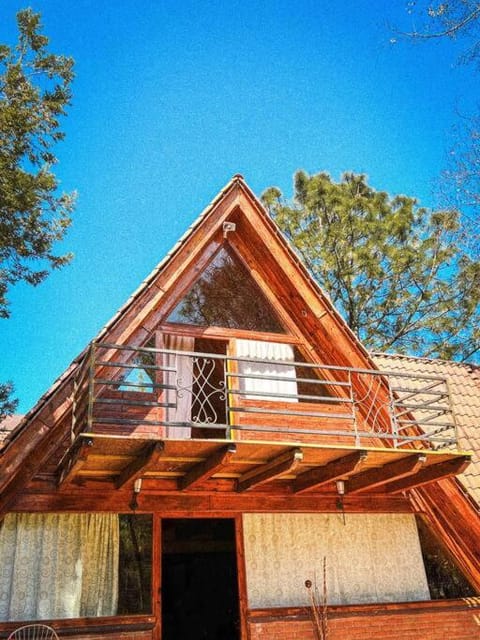 Chalet privado en el bosque con Jacuzzi de Madera Huasca Retreats House in Hidalgo, Mexico