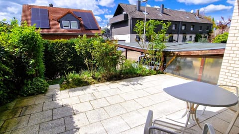 Garden, Balcony/Terrace