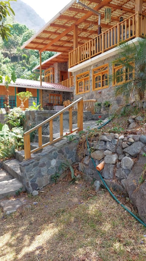 CASA TRIBU Family room Nature lodge in Sololá Department