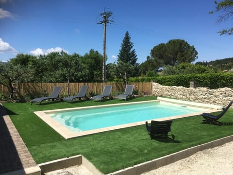 Pool view, Swimming pool, sunbed